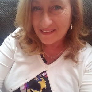 Meet your Posher, Earline